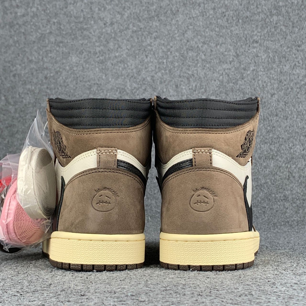 Travis Scott x Air Jordan 1 Retro High OG 'Mocha'