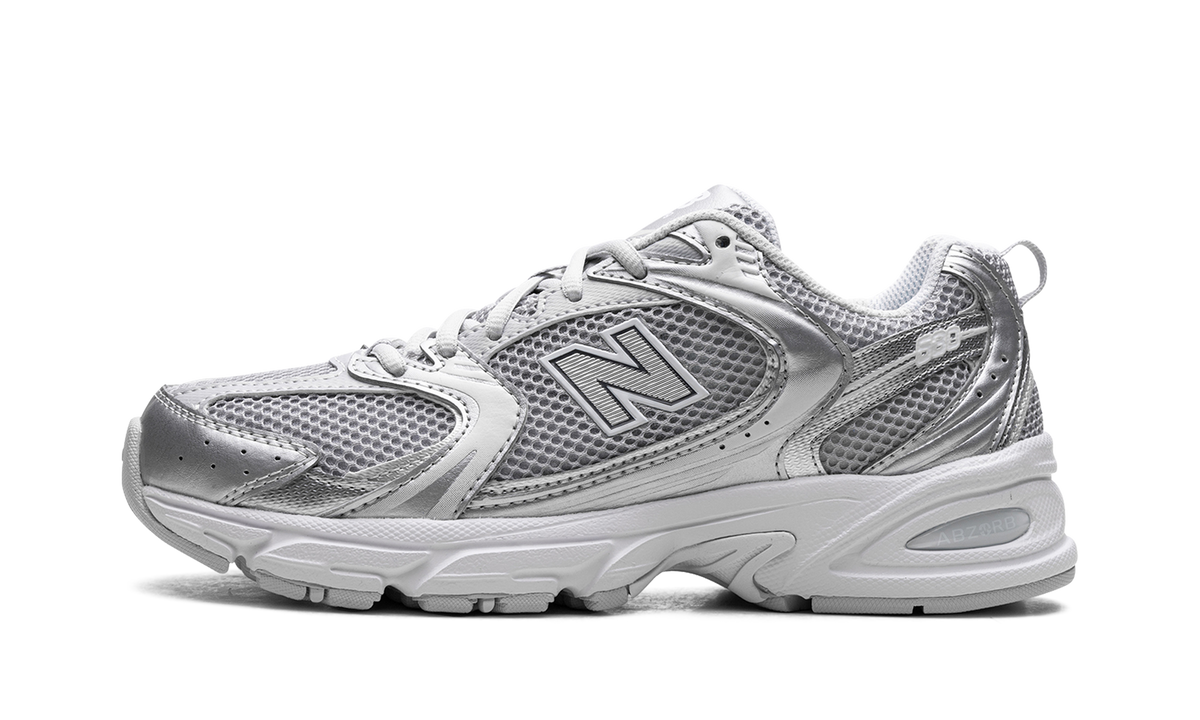 530 "Moonbeam Silver Metallic" MR530RS