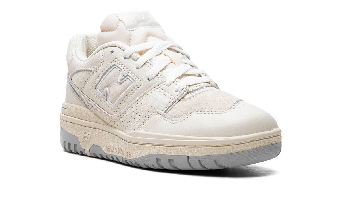 550 "White / Cream" BB550PWD