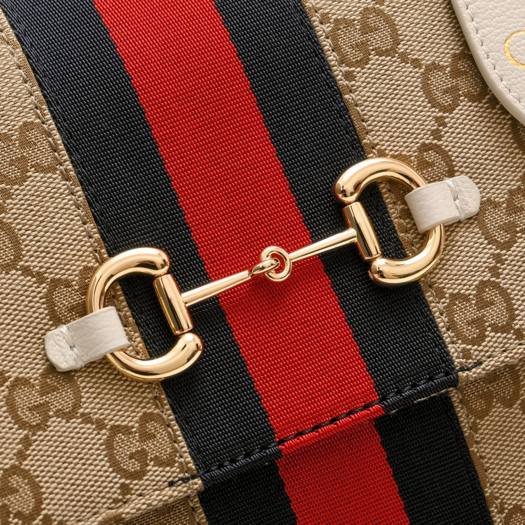 GUCCI GG Paparazzo Medium Shoulder Bag-875018