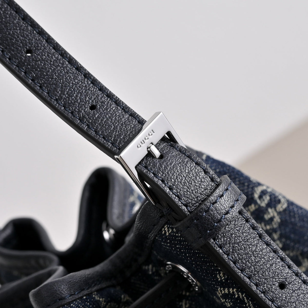 GUCCI Generation GG Denim Bucket Bag-875237