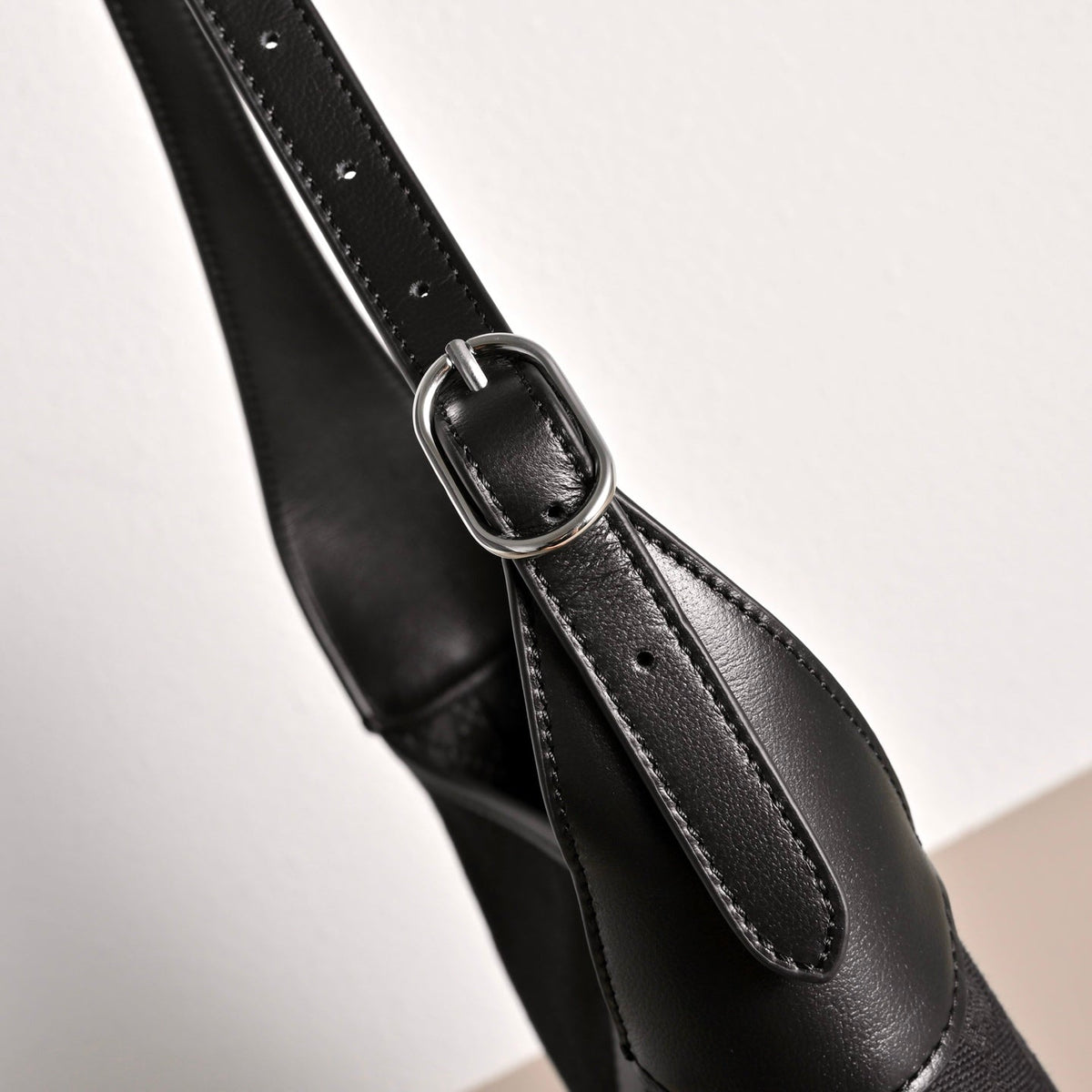 GUCCI Jackie 1961 GG Monogram Shoulder Bag-863136