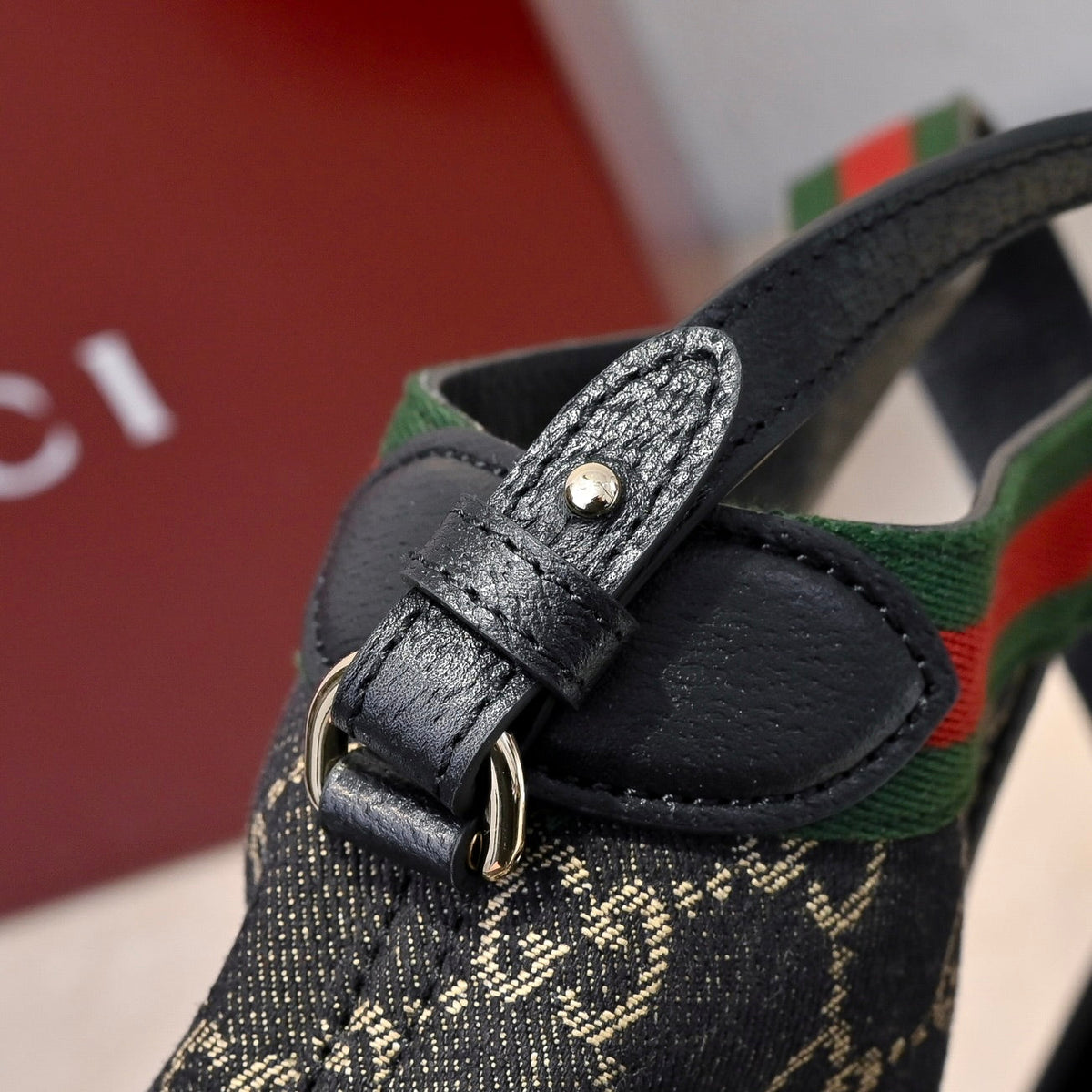 GUCCI Giglio Small Tote Bag-860845