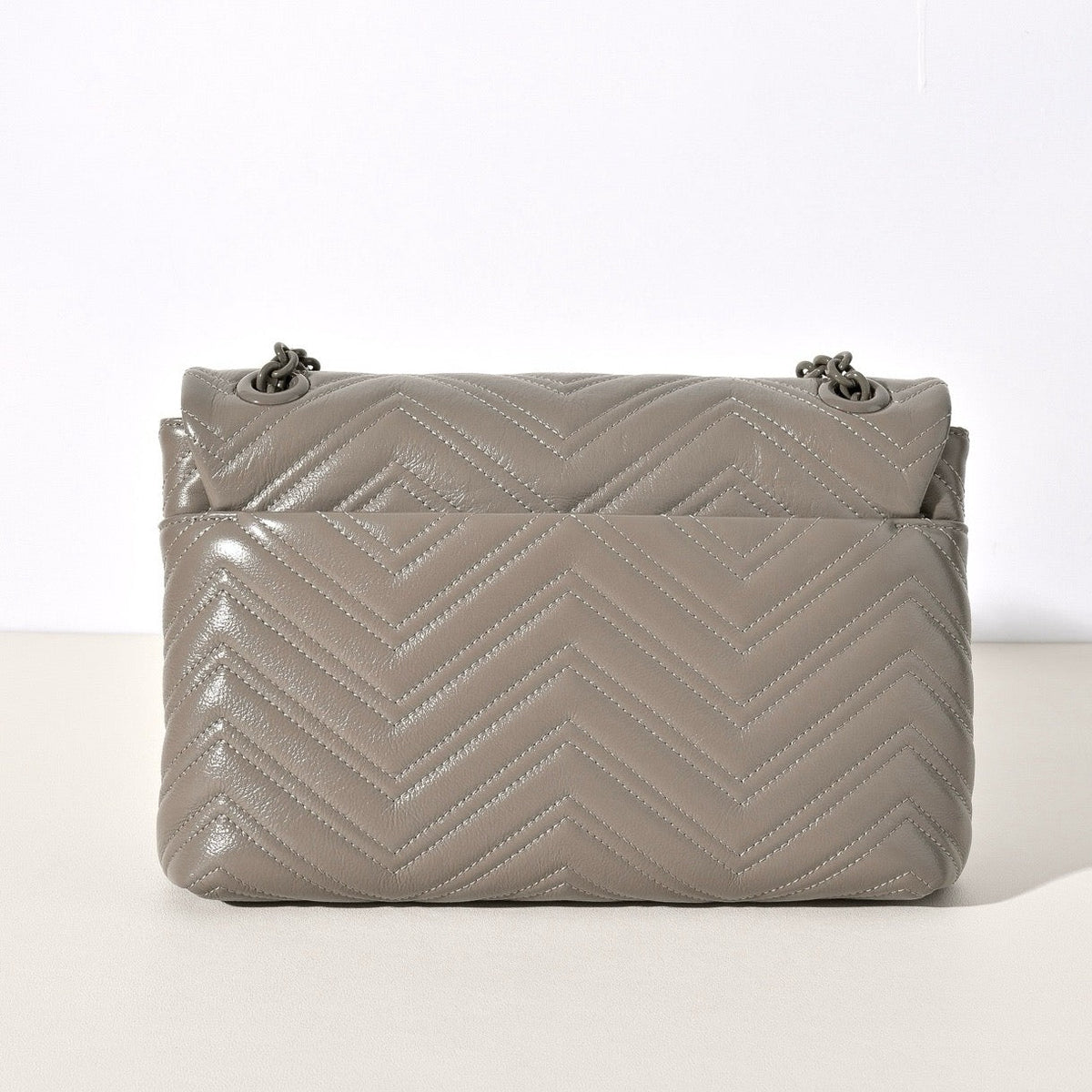 Gucci GG Marmont Pleated Calfskin Shoulder Bag-850676