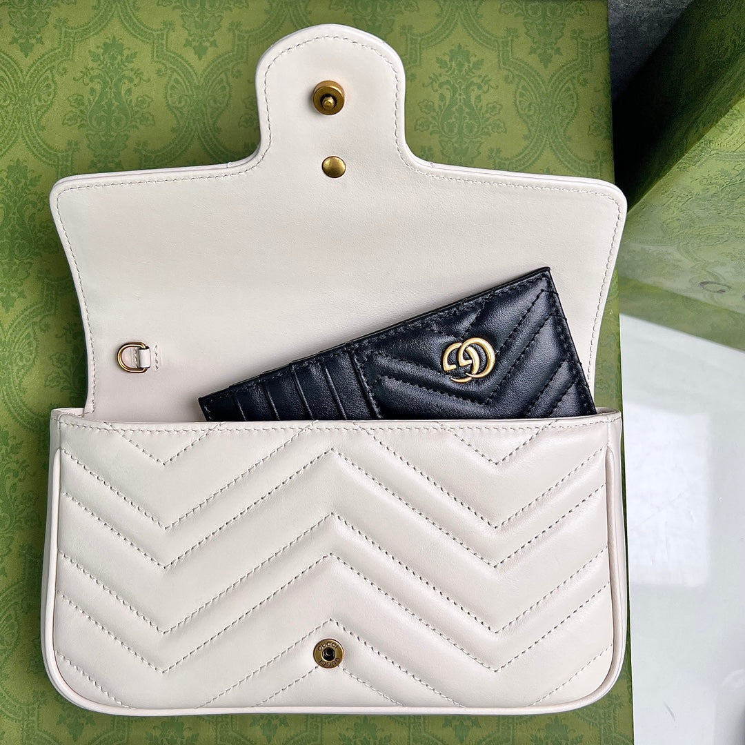 Gucci GG Marmont Mini Chain Wallet Bag-751526