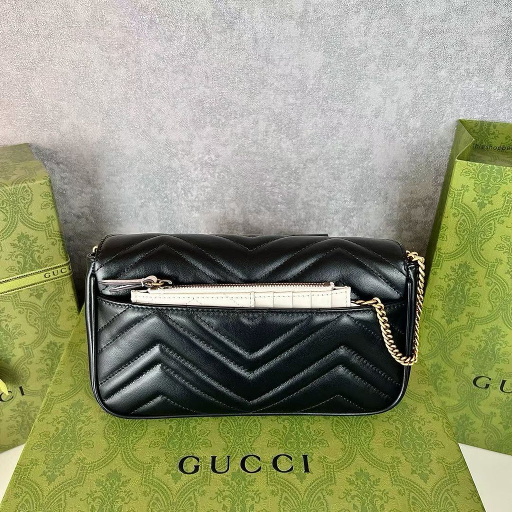 Gucci GG Marmont Mini Chain Wallet Bag-751526