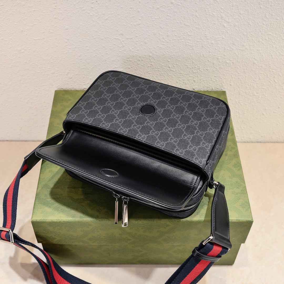 Gucci GG Supreme Black Men's Crossbody Bag-795479