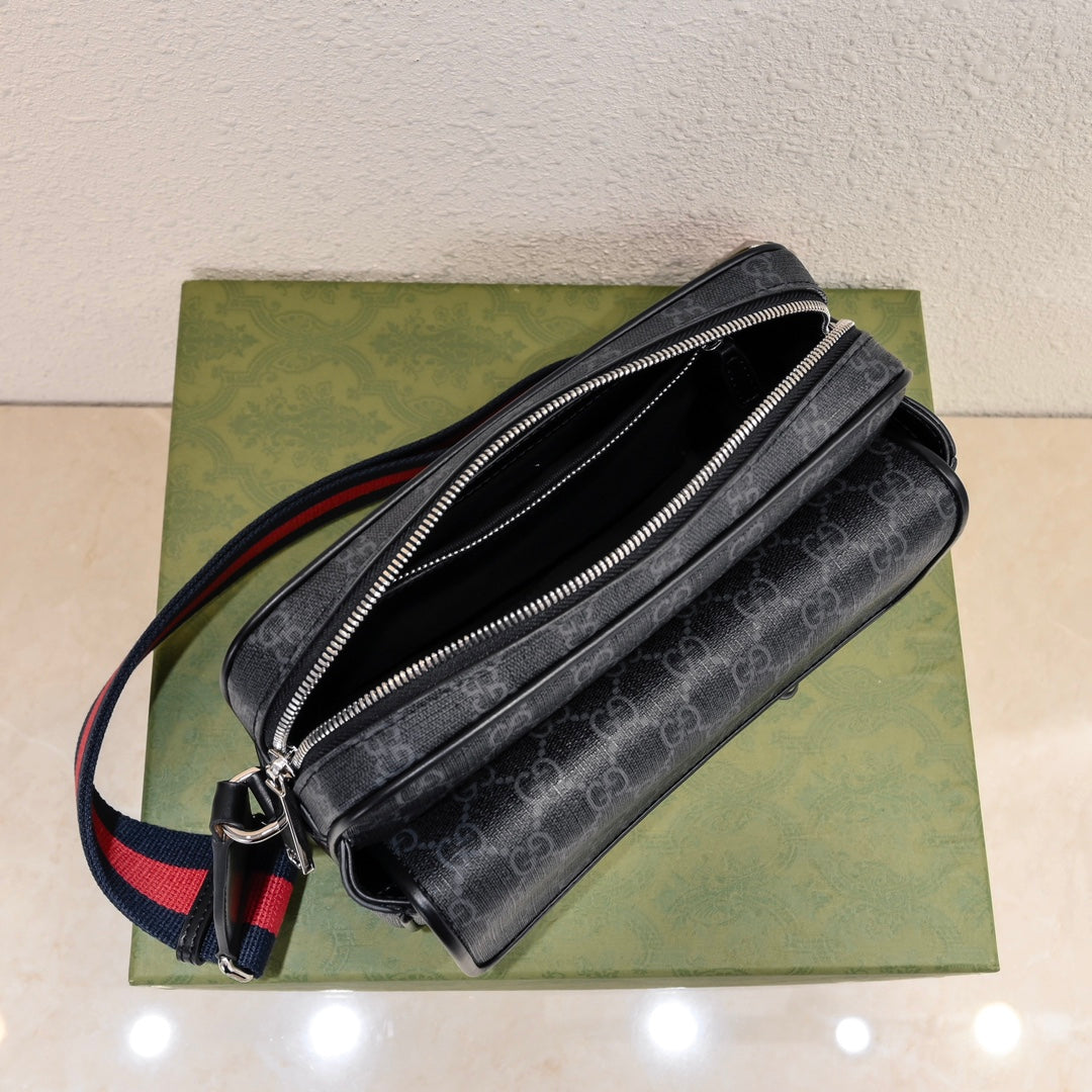 Gucci GG Supreme Black Men's Crossbody Bag-795479