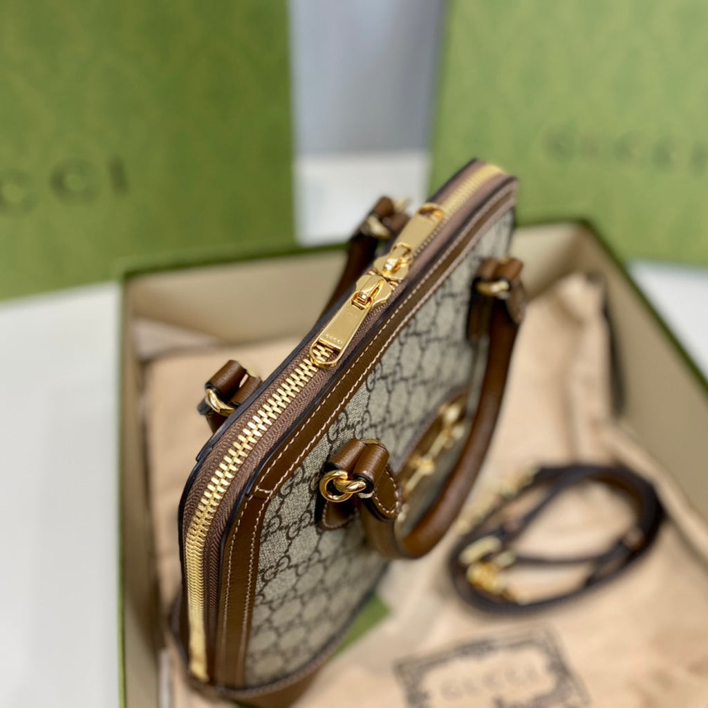 Gucci 1955 Horsebit Shell Shoulder Bag-621220