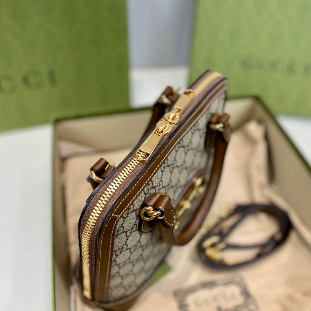 Gucci 1955 Horsebit Shell Shoulder Bag-621220