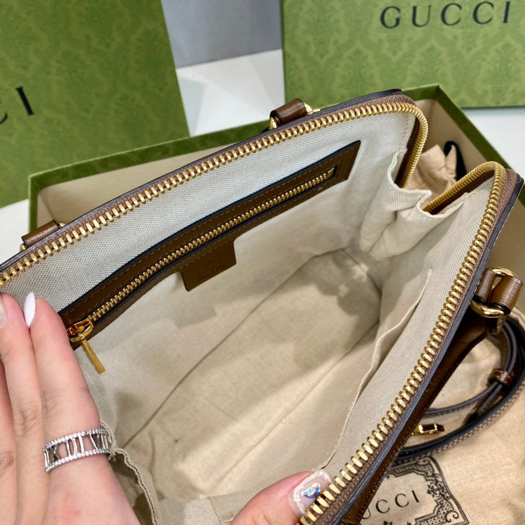 Gucci 1955 Horsebit Shell Shoulder Bag-621220