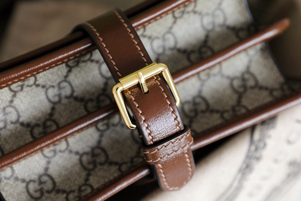 Gucci GG Retro Messenger Bag-671620