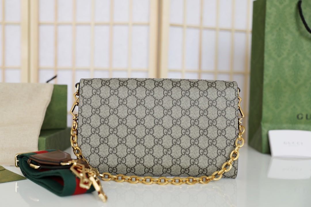 Gucci Horsebit 1955 Three-Way Clutch Bag-677286