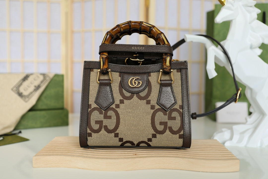 Gucci Diana Bamboo Handle Mini Top Handle Bag-655661