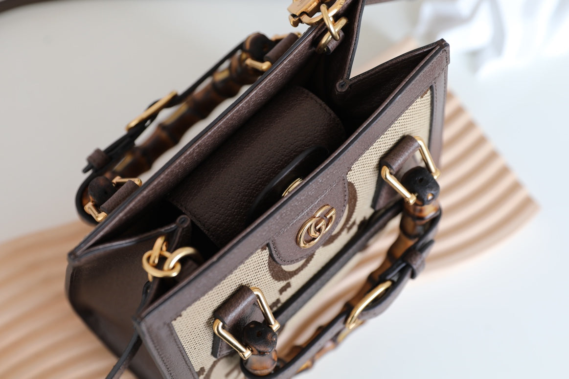 Gucci Diana Bamboo Handle Mini Top Handle Bag-655661