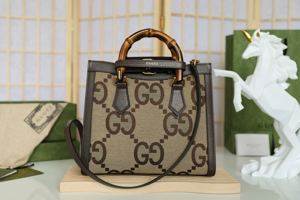 Gucci Diana Bamboo Handle Shoulder Bag-660195