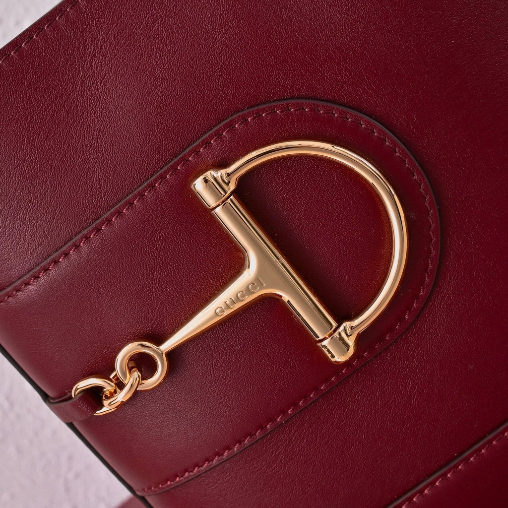 Gucci 73 Series Horsebit Bucket Bag-833665