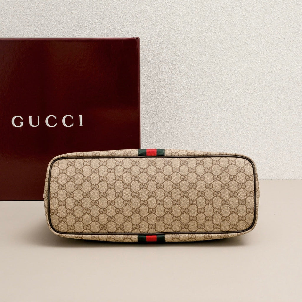 Gucci Essence Hobo Shoulder Bag-A008NS