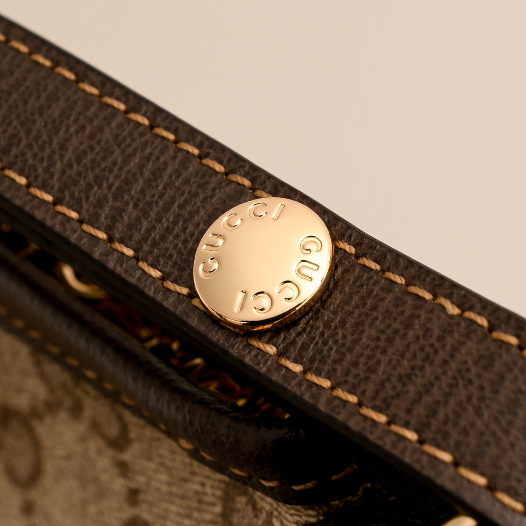 Gucci Essence Hobo Shoulder Bag-A008NS