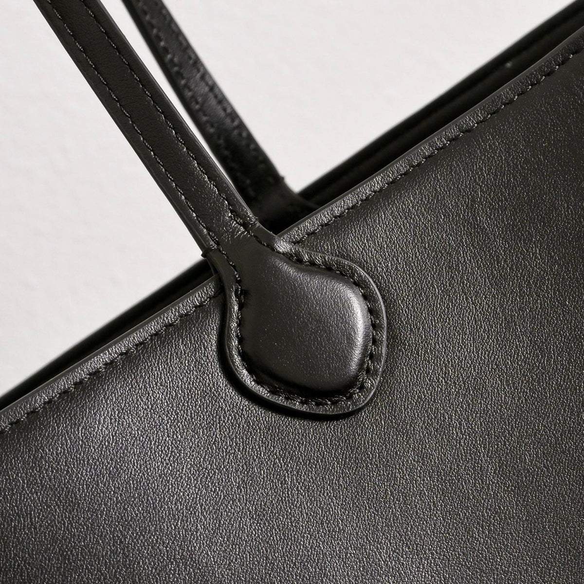 Gucci NY Full Leather Tote Bag-A00B4R