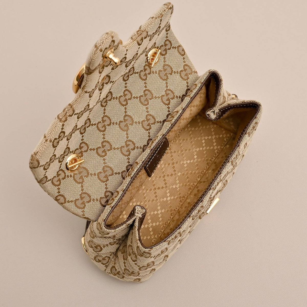 Gucci GG Marmont Mini Canvas Shoulder Bag-867360