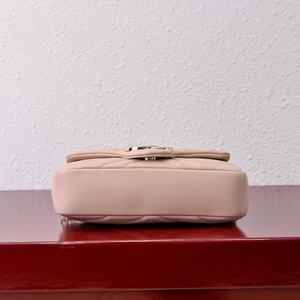 Gucci GG Marmont Mini Shoulder Bag-841290