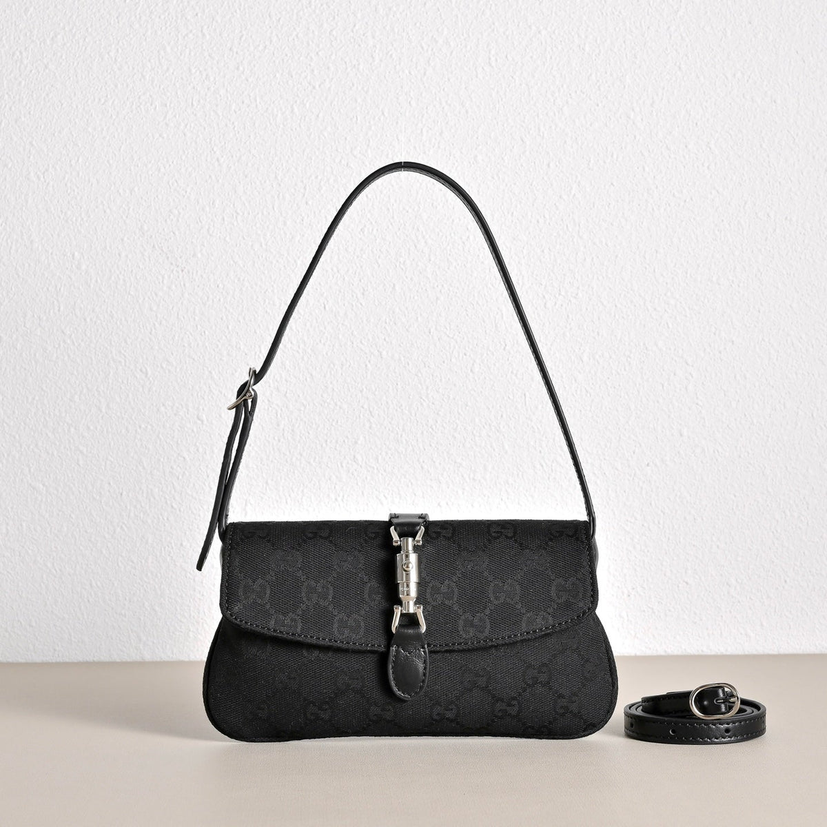Gucci Jackie Mini Shoulder Bag-867156