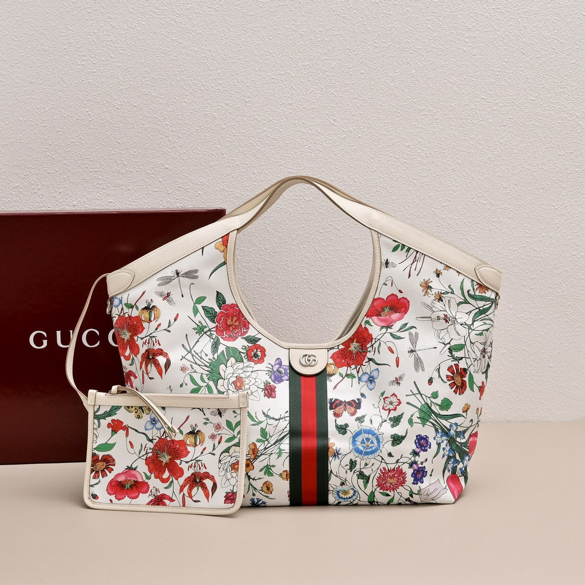 Gucci GG Giglio Floral Tote Bag-853971