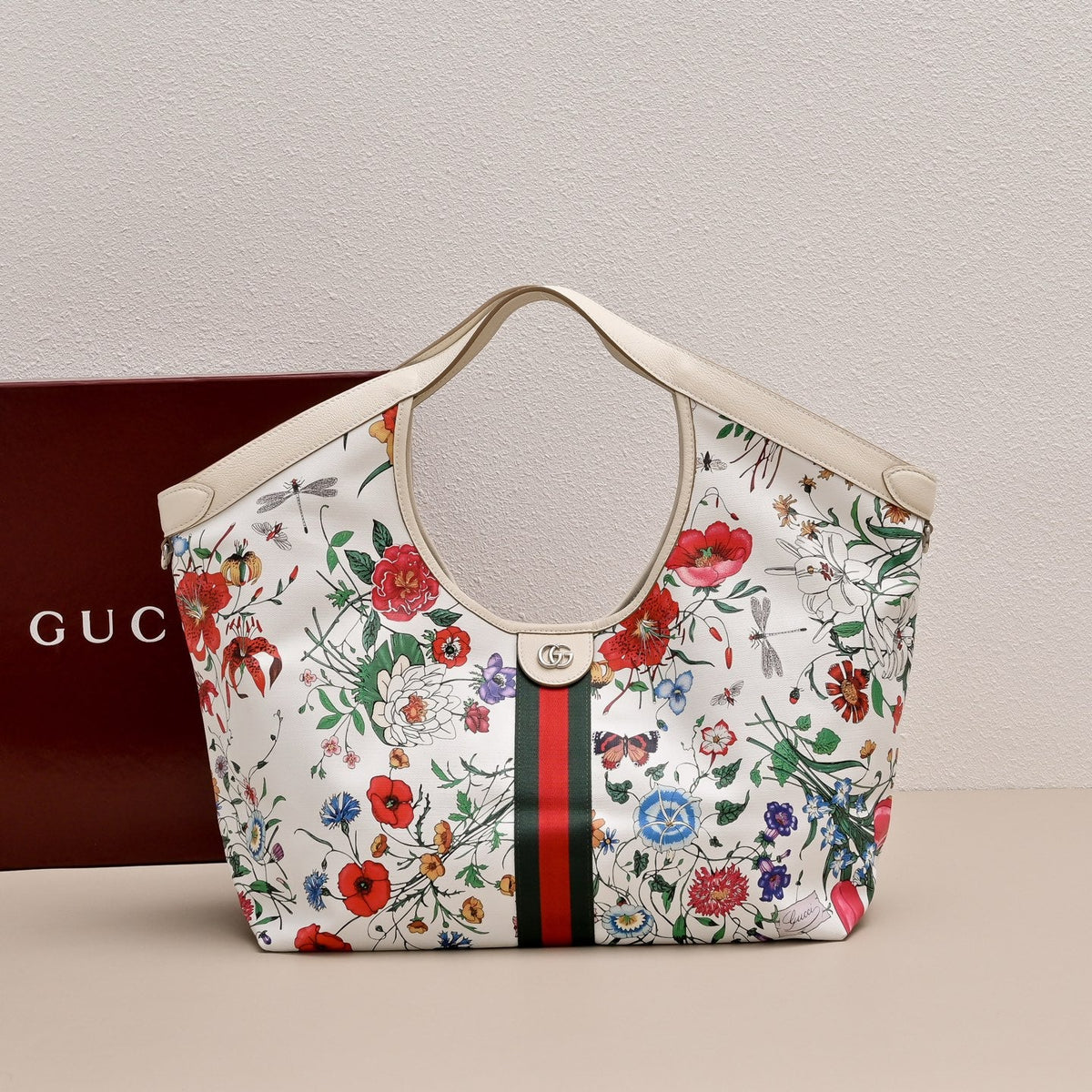 Gucci GG Giglio Floral Tote Bag-853971